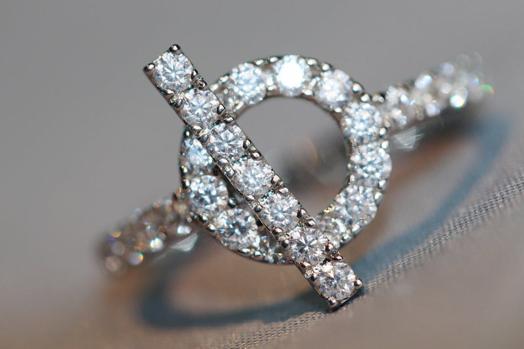 HERMES ECHAPPEE SILVER DIAMOND RING