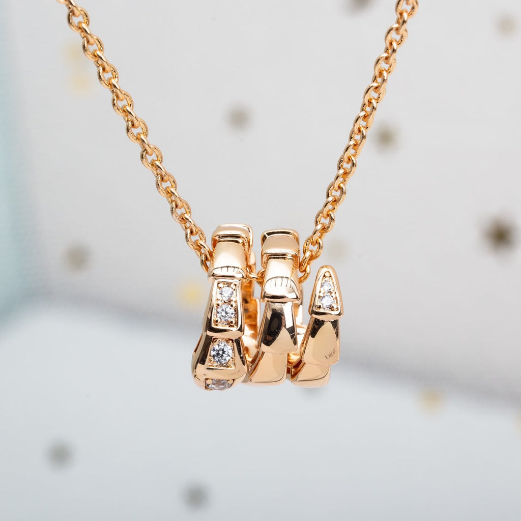 BVLGARI SERPENTI PINK GOLD NECKLACE DIAMOND