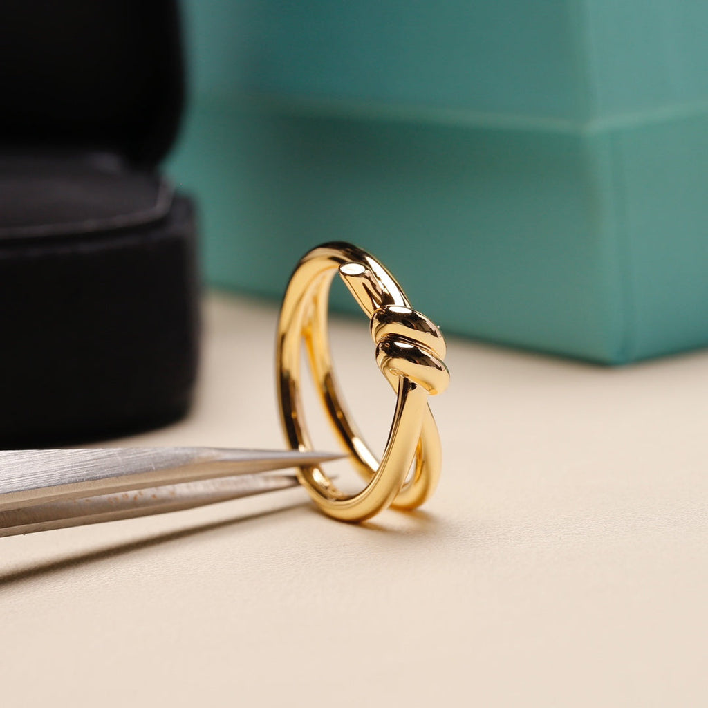 TIFFANY KNOT RING GOLD