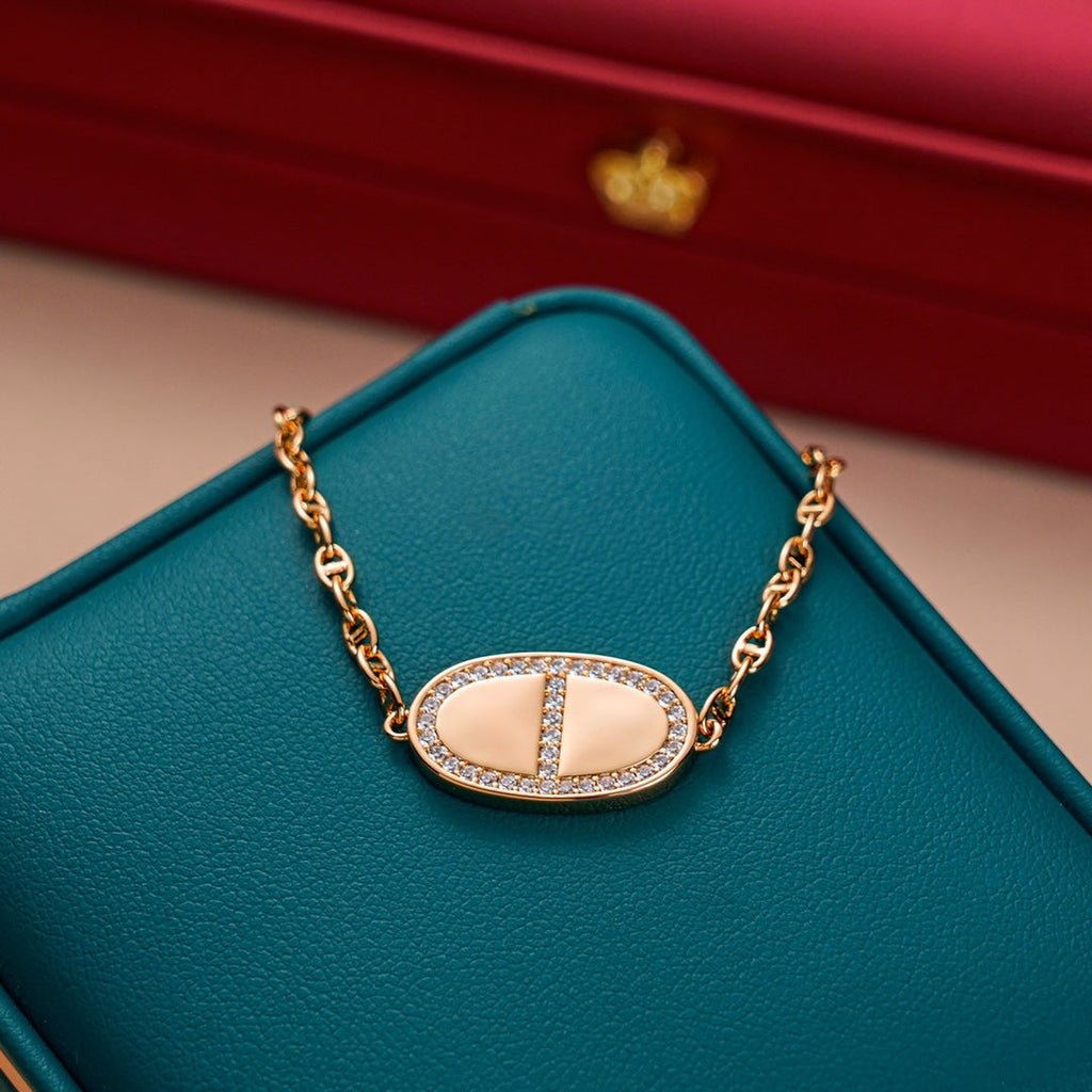 HERMES CHAINE VERSO DIAMOND BRACELET
