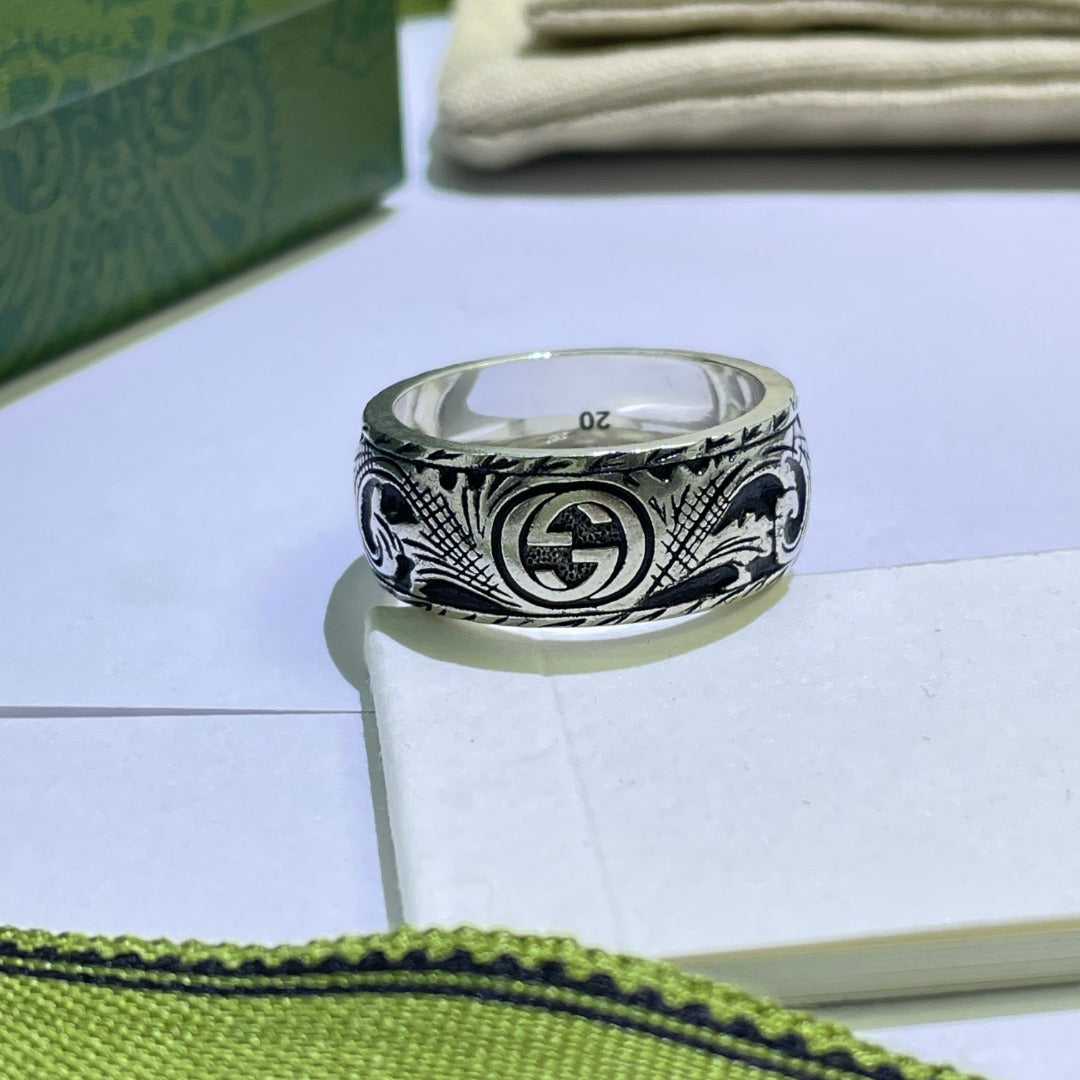 GUCCI GG ENGRAVED SILVER RING