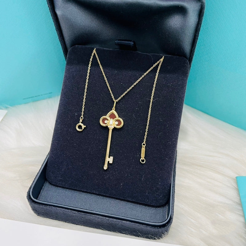 TIFFANY FLEUR DE LIS PINK GOLD DIAMOND CARNELIAN NECKLACE