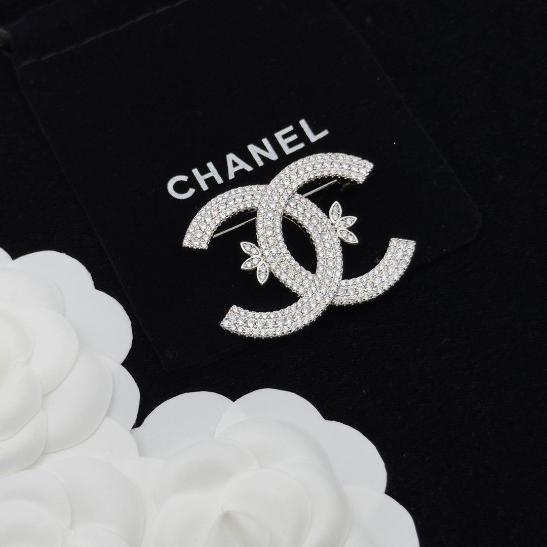 Chanel Brooch Silver 173157