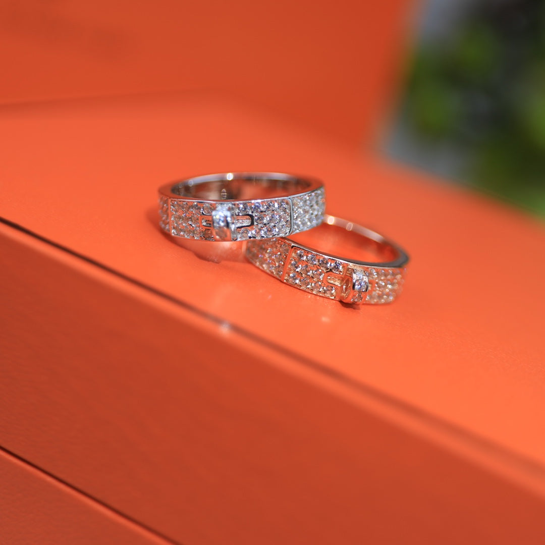 HERMES KELLY SILVER DIAMOND RING