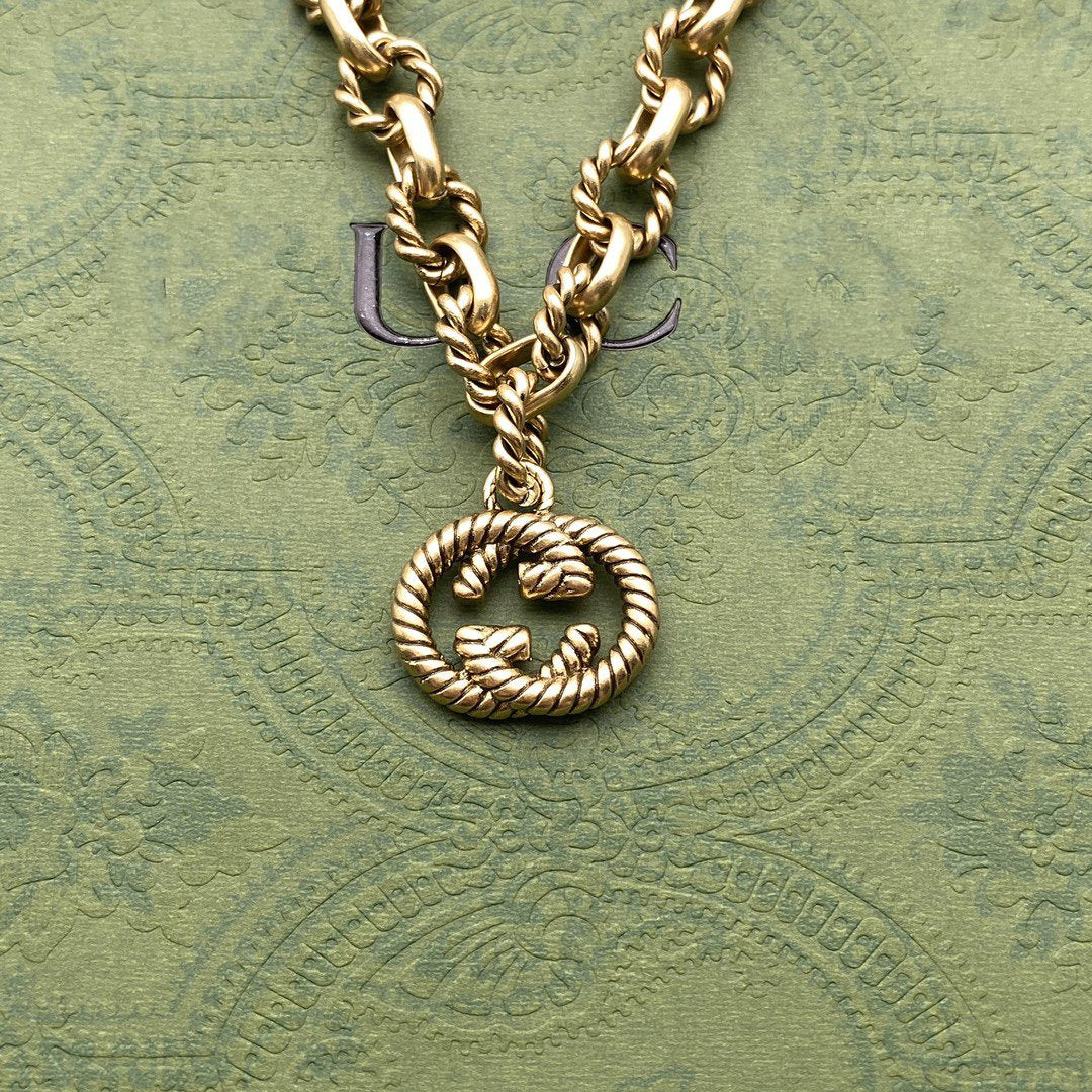 GUCCI FANCY LINK CHAIN GOLD BRACELET ALPHABET