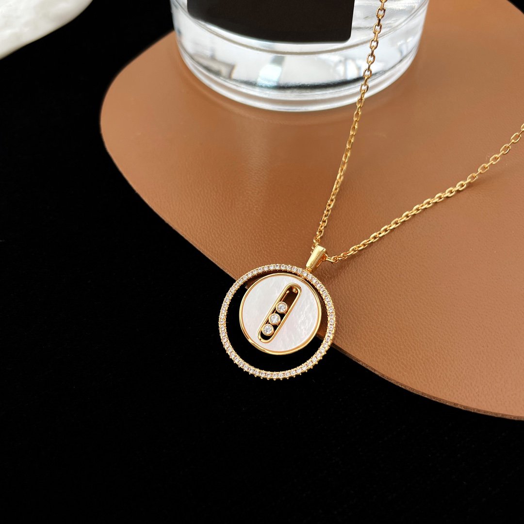 MESSIKA LUCKY MOVE MM NACRE BLANCHE DIAMOND NECKLACE