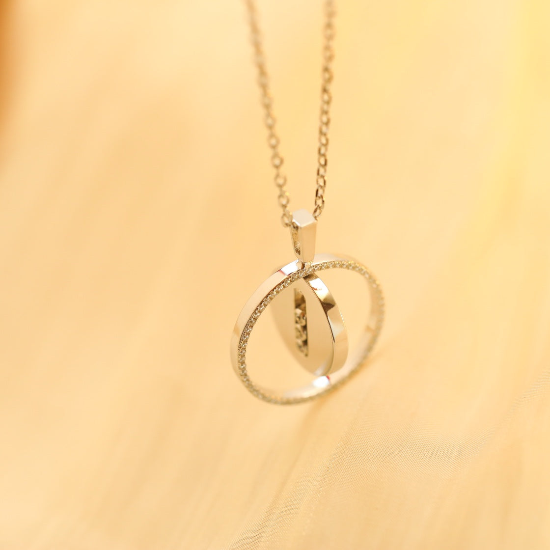 MESSIKA LUCKY MOVE MM SILVER DIAMOND NECKLACE