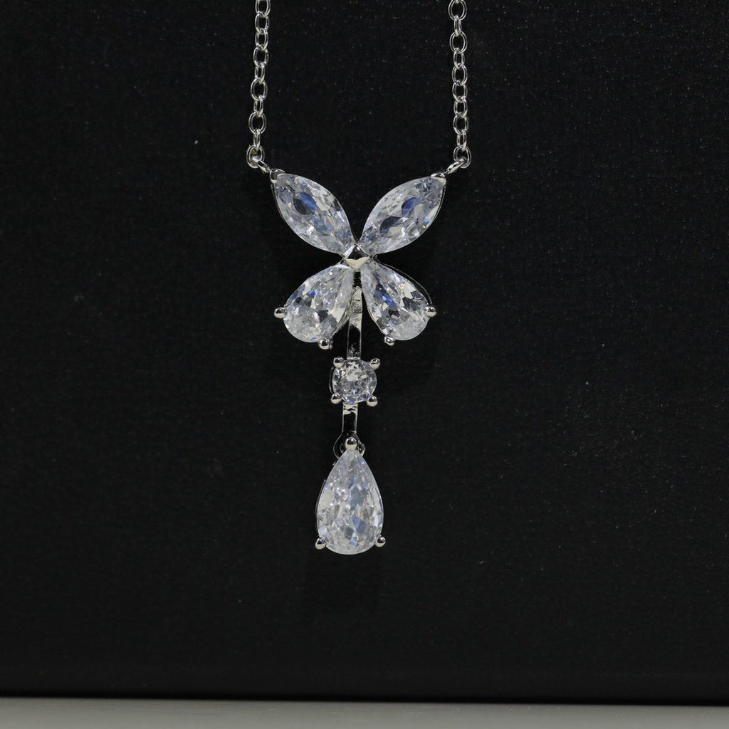 GRAFF BUTTERFLY PEAR SHAPE CLASSIC SILVER DIAMOND DROP NECKLACE