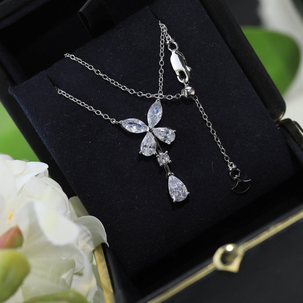 GRAFF BUTTERFLY PEAR SHAPE CLASSIC SILVER DIAMOND DROP NECKLACE