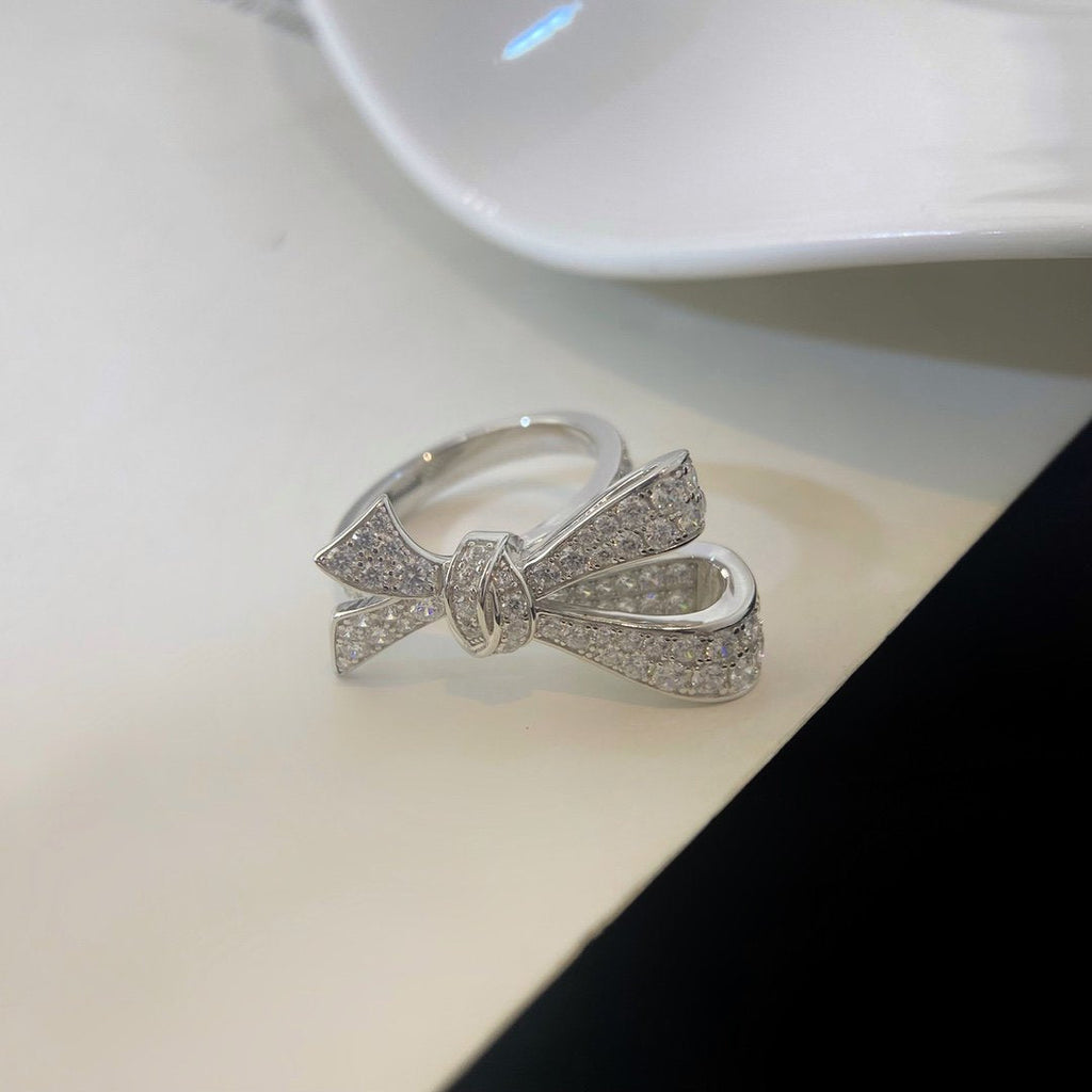 GRAFF TILDAS BOW SILVER DIAMOND RING