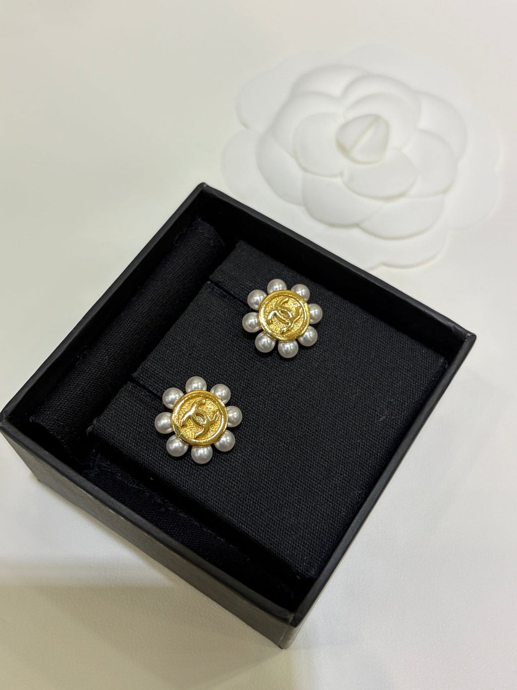 Chanel 2026 Double C Gold Bean Pearl Sunflower Earrings