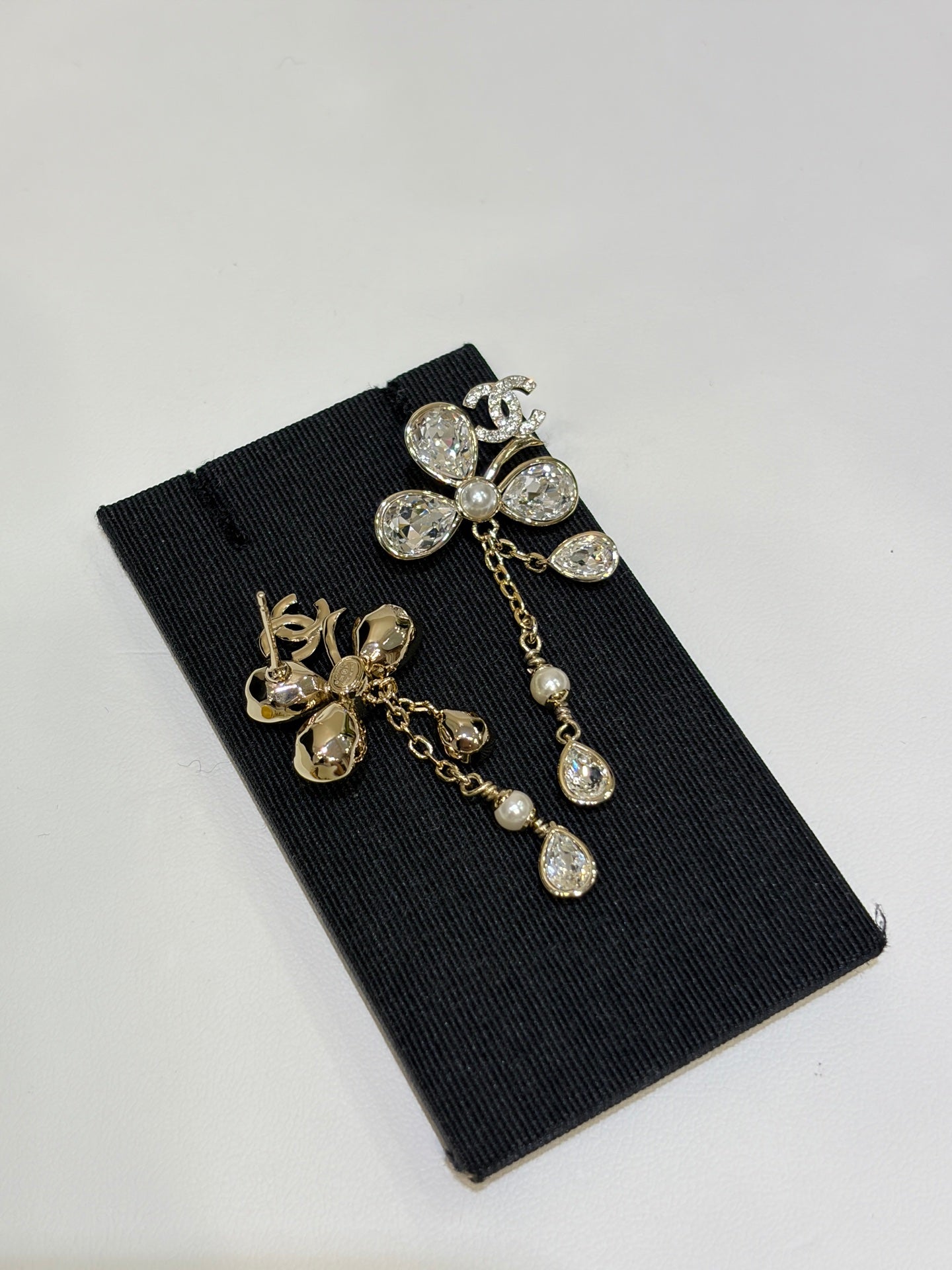 Chanel 2026 Gold Full Diamond Double C Lucky Clover Crystal Earrings