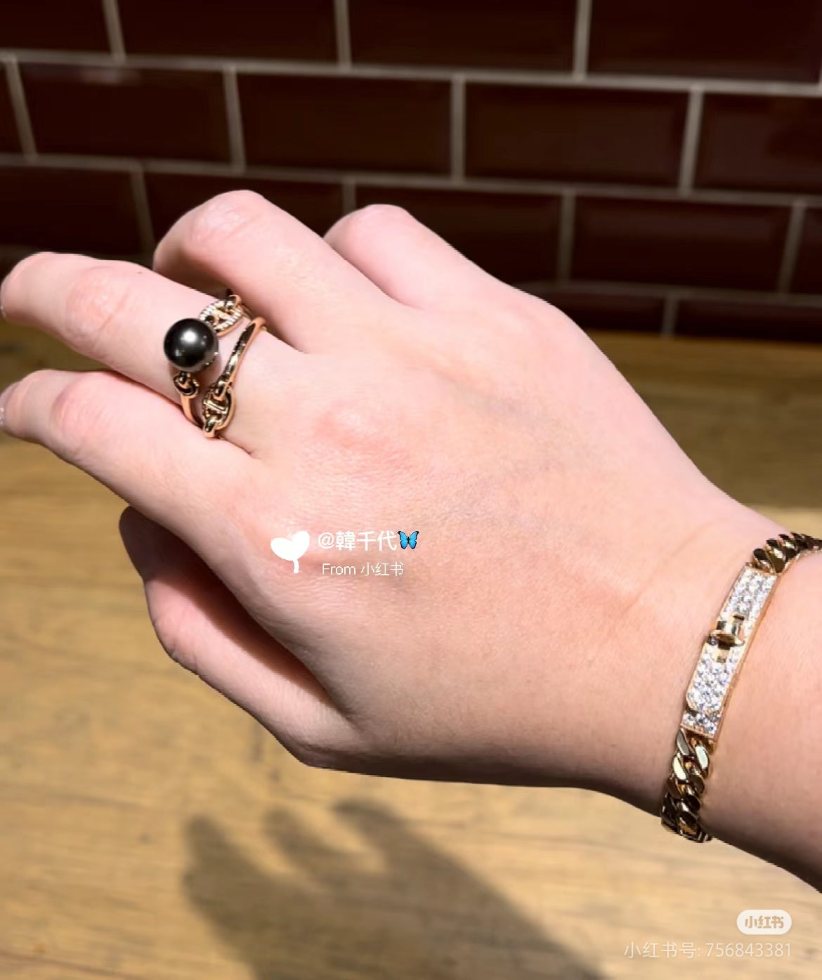 HERMES HM Pig Nose Black Pearl Rose Gold Ring